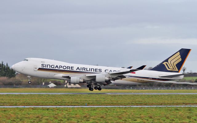 Boeing 747-400 (9V-SFO) - singapore cargo b747-412f 9v-sfo about to land at shannon from sharjah with horses 16/12/17.