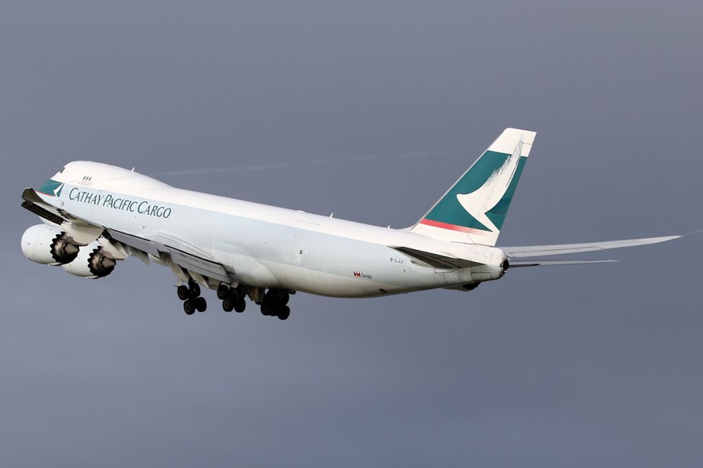 BOEING 747-8 (B-LJJ)