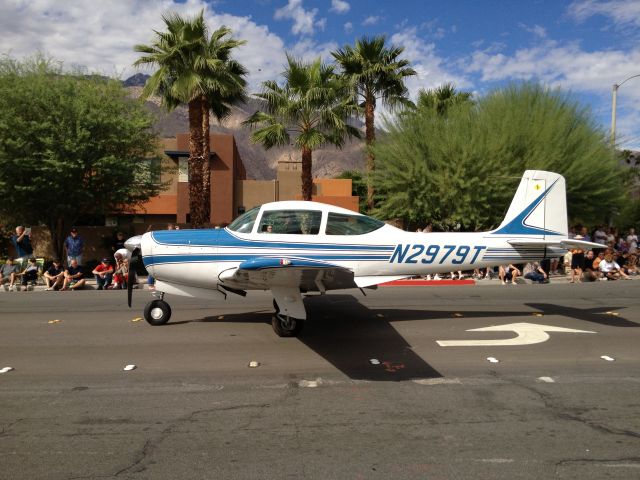 Rockwell Turbo Commander 690 (N2979T) - AOPA Parade of Planes - Palm Springs