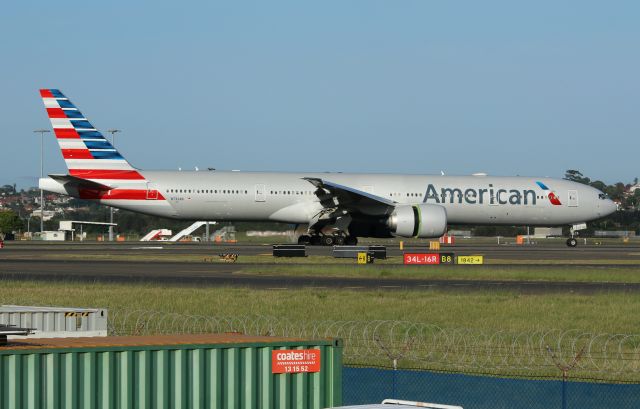 BOEING 777-300ER (N732AN)