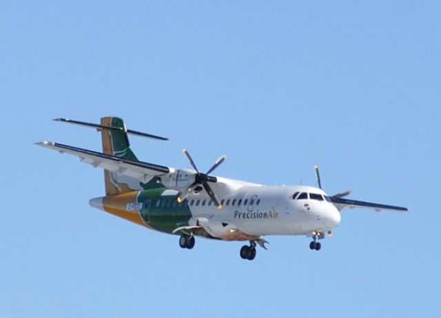 C-FECI — - Actually an ATR 42-300 on final approach runway 26 CYYR.