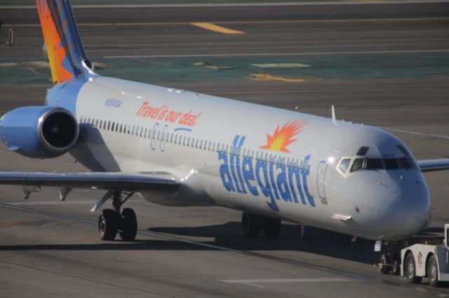 Airbus A320 (N884GA)