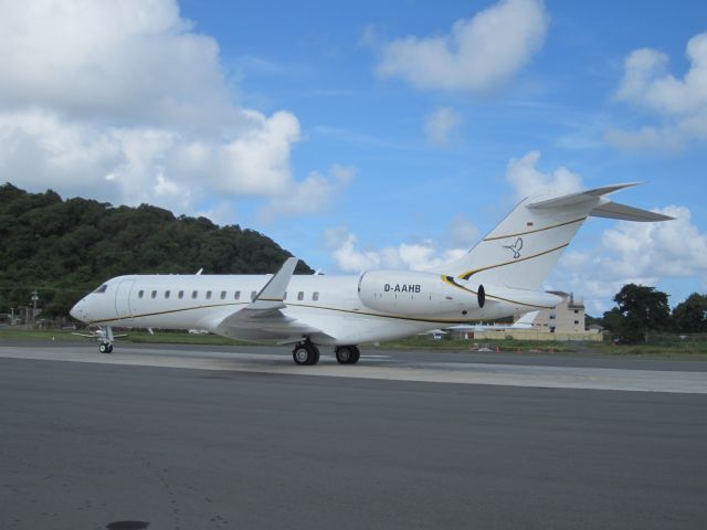 Bombardier Global Express (D-AAHB)