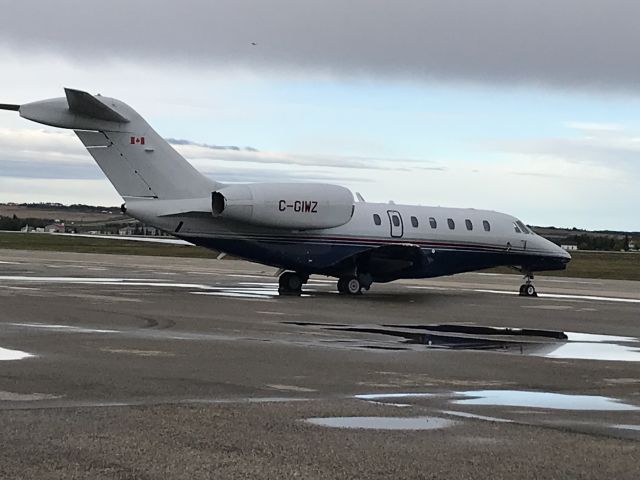 Cessna Citation X (C-GIWZ) - On FBO ramp in CYQU Sept 2021