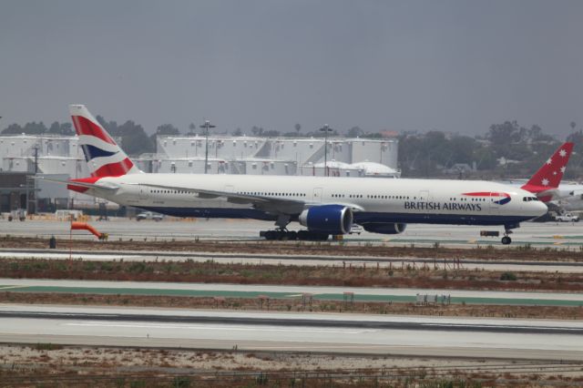 BOEING 777-300ER (G-STBE)