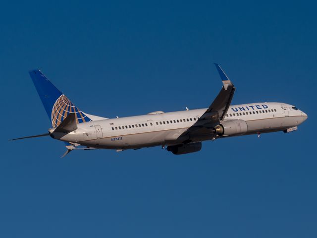 Boeing 737-900 (N37413) - 2/14/2020