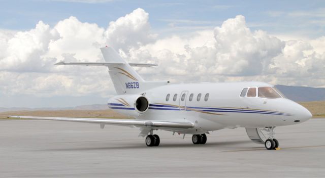 Hawker 800 (N66ZB)