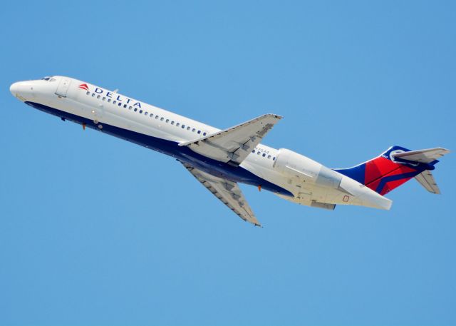 Boeing 717-200 (N975AT)