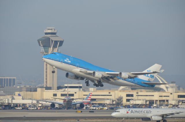 Boeing 747-400 (PH-BFI) - Taken 26 Dec 2017