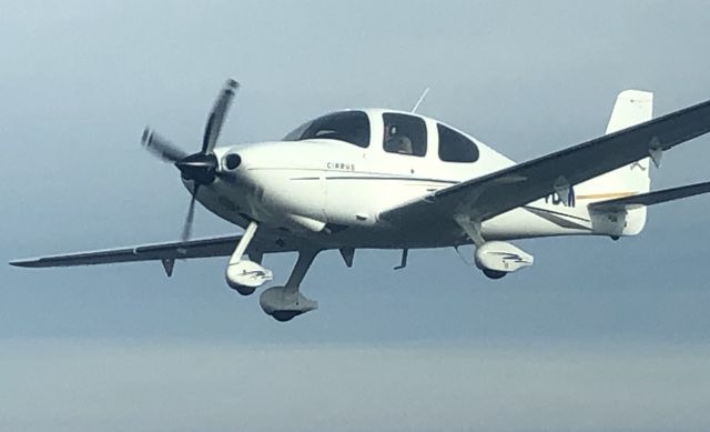 Cirrus SR-22 (N244DM)