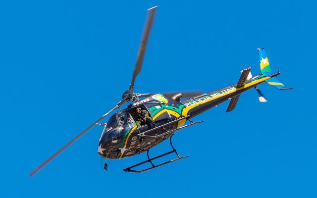 Eurocopter AS-350 AStar (PR-TNG)
