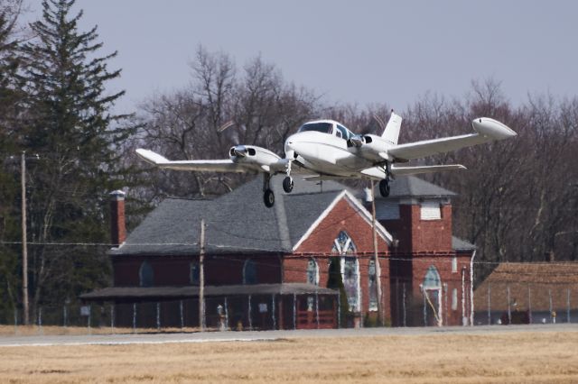 Cessna 310 (N3073L) - Departing Runway 26