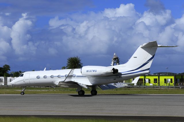 Gulfstream Aerospace Gulfstream IV (N137WS)