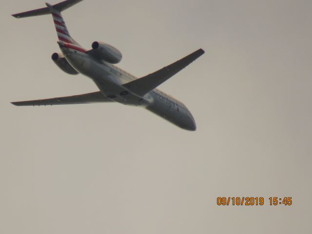 Embraer ERJ-135 (N818AE)