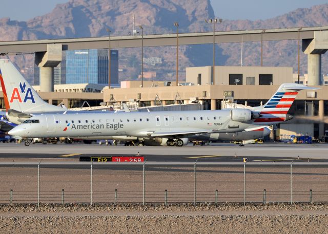 Canadair Regional Jet CRJ-900 (N904FJ)