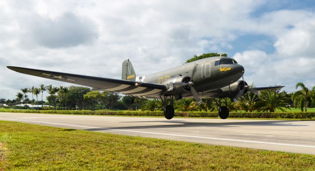 N74589 — - Take off on Vintage Weekend 12-3-2016.