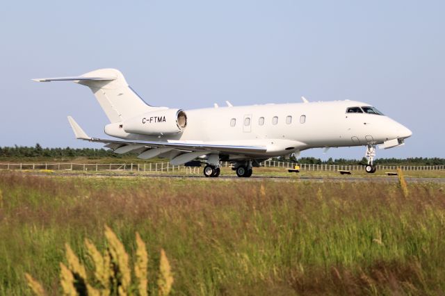 Bombardier Challenger 300 (CFTM)