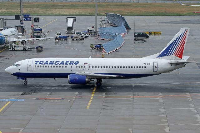 BOEING 737-400 (EI-CXK)