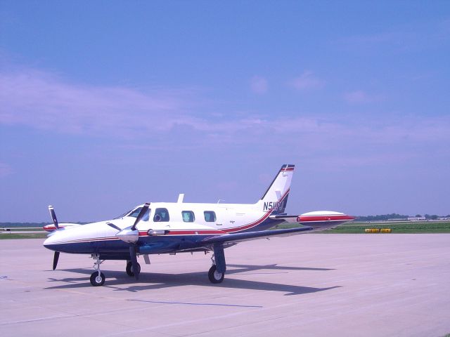 Piper Cheyenne (N511PJ)