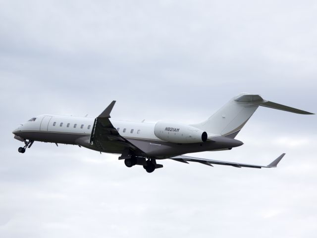 Bombardier Global Express (N821AM) - No location as per request of the aircraft owner.