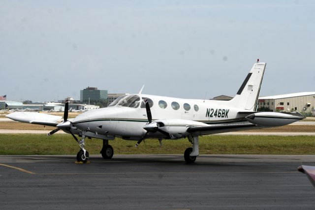 Cessna 340 (N246BK) - 22-Feb-08.
