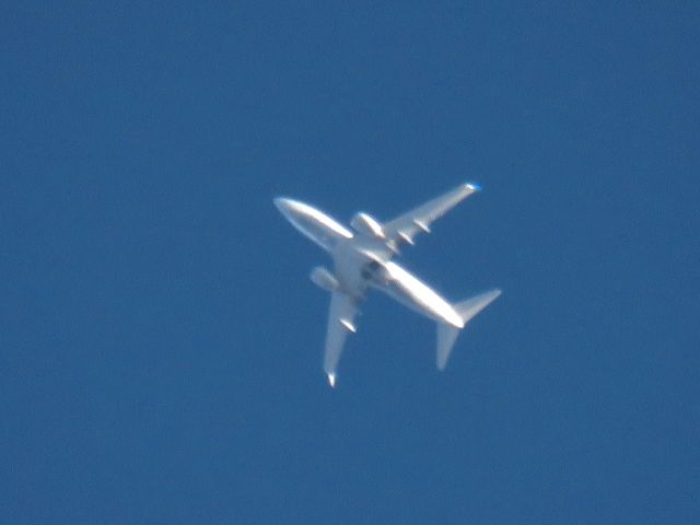 Boeing 737-700 (N25705)
