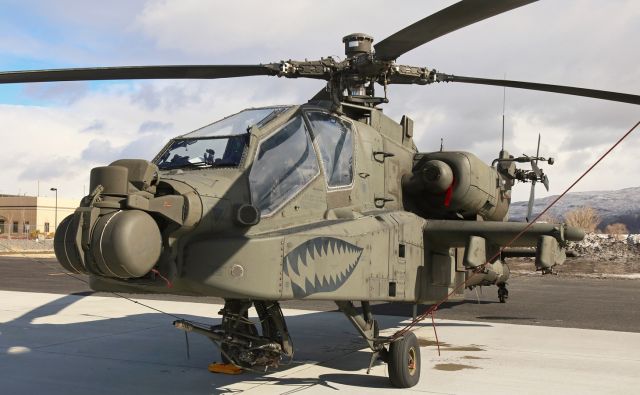 Boeing Longbow Apache (1109010) - A US Army AH-64E Apache (1109010) sitting on the Atlantic Aviation ramp.  