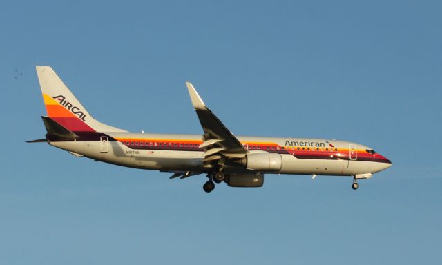 Boeing 737-800 (N917NN)