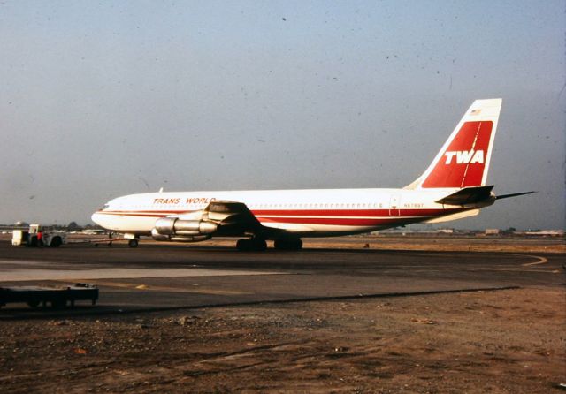 Boeing 707-100 (N6789T) - TWA - late 1970's photo I took at KSJC - this 707-131 headed to STL. 35mm slide conversion to Digital.