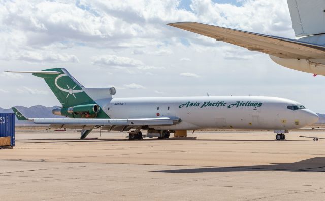 BOEING 727-200 (N86425)