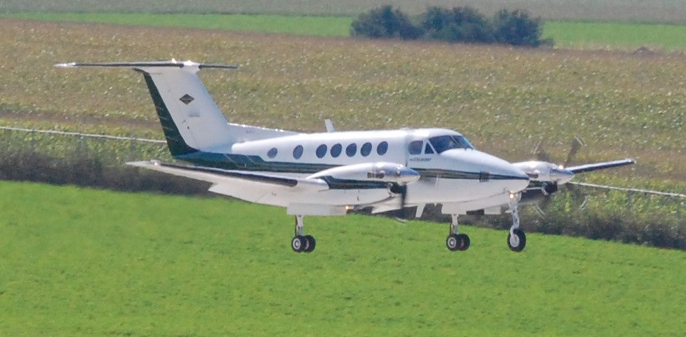 Beechcraft Super King Air 200 (N56AY)