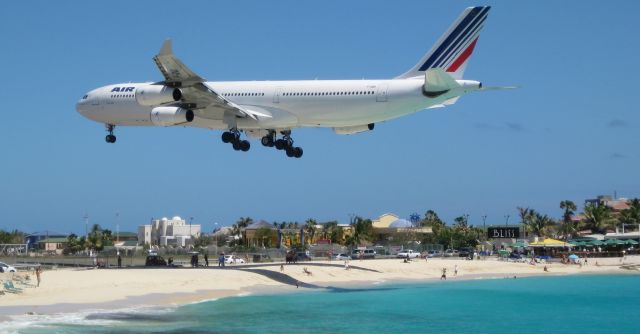 Airbus A340-300 (F-GNII) - On time arrival in St. Maarten