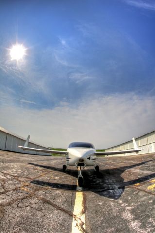 VELOCITY Velocity (N929X) - Photo by Brad Remick at Chester County Airport of Riley Velocity.