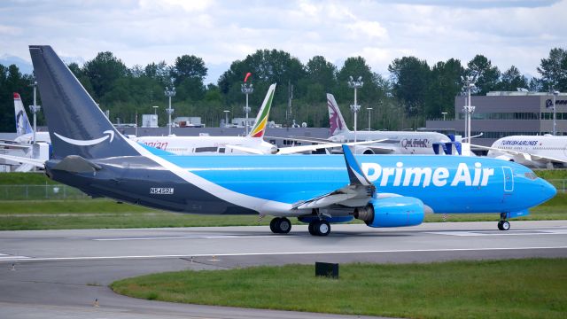 Boeing 737-800 (N545RL) - SCX5500 begins its takeoff roll on Rwy 16R for a flight to KTPA on 5.13.20. (B737-84P(BCF)(WL) / ln 1033 / cn 32601).