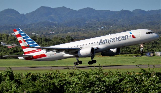 Boeing 757-200 (N183AN)