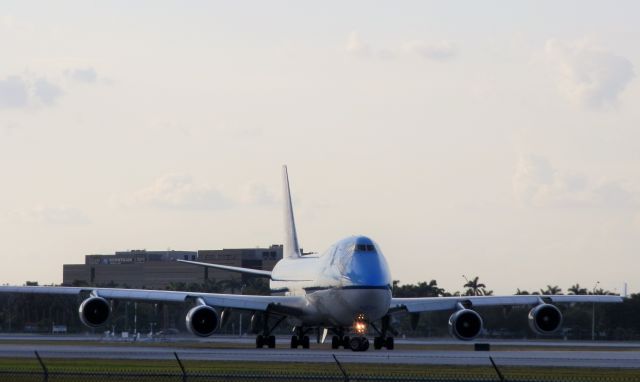 Boeing 747-400 (PH-CKC) - The"Colors"Of KLM Cargo "At Dusk!"