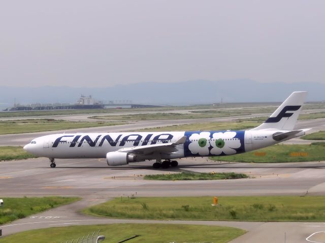 Airbus A330-300 (OHLTО)