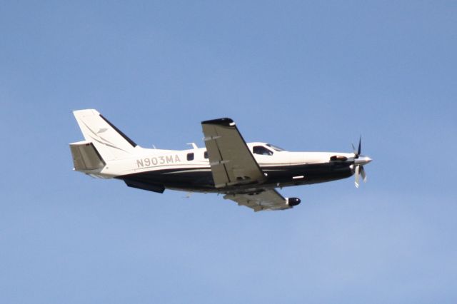 Socata TBM-700 (N903MA) - Socata TBM-700 (N903MA) departs Sarasota-Bradenton International Airport