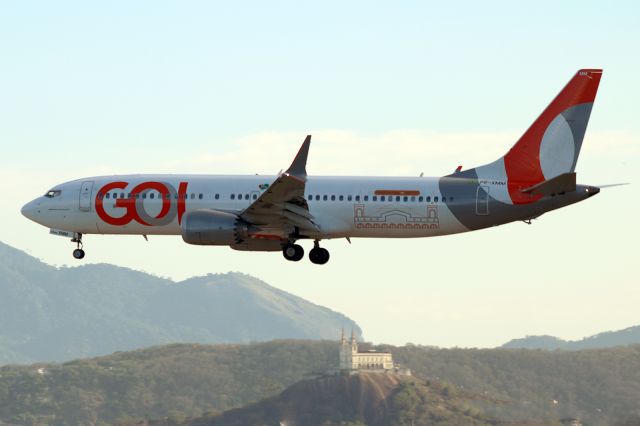 Boeing 737-700 (PR-XMM)