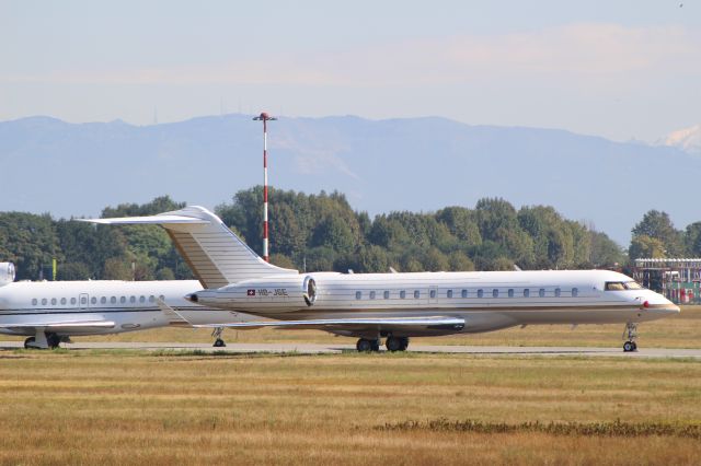 Bombardier Global Express (HB-JGE) - GLOBAL 6000 TAG AVIATION AT LINATE-A.T.A. 03-09-17