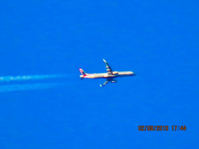 Airbus A321 (N997AA)