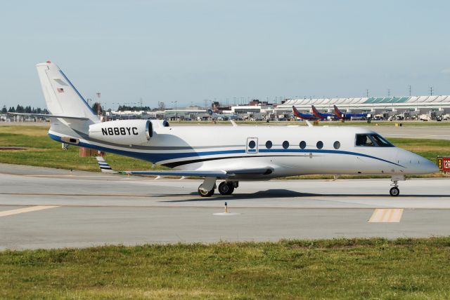 IAI Gulfstream G150 (N888YC)