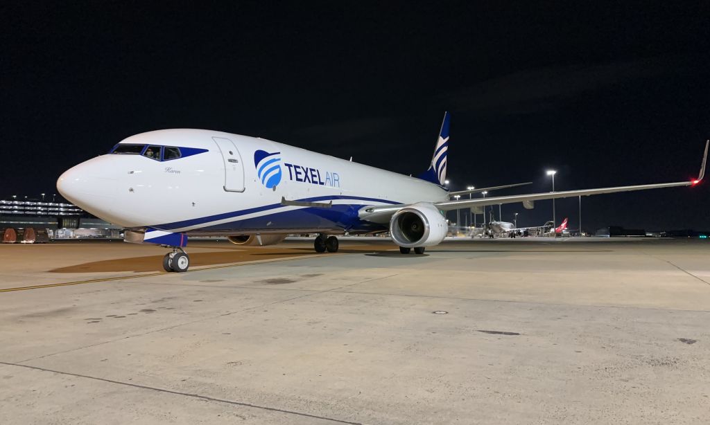 Boeing 737-800 (ZK-TXA)