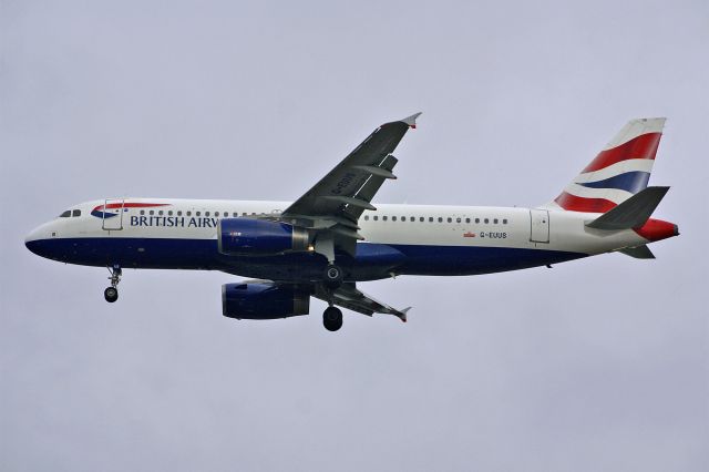 Airbus A320 (G-EUUS) - Airbus A320-232, British Airways, G-EUUS, 14.Oct.2022, EGLL London Heathrow, Waye Ave Park