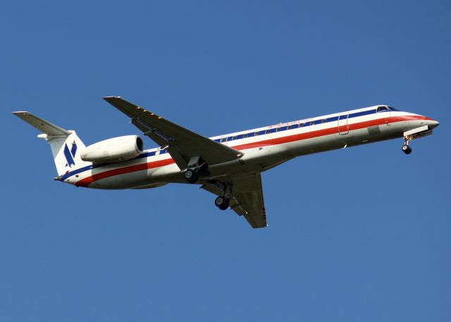 Embraer ERJ-145 (N607AE) - At DFW.