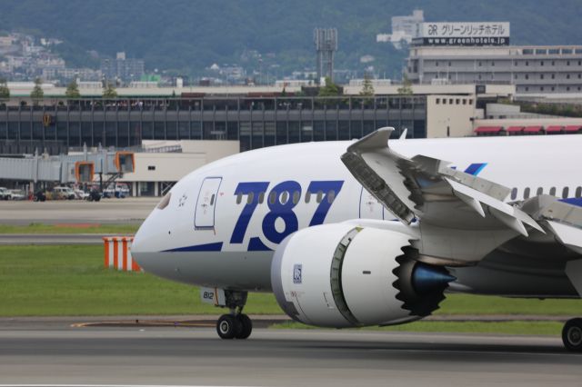 Boeing 787-8 (JA812A)