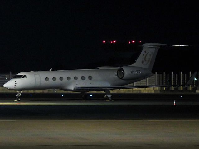 Gulfstream Aerospace Gulfstream V (VP-CFG) - I take a picture on Dec 21, 2017.br /Night shooting version