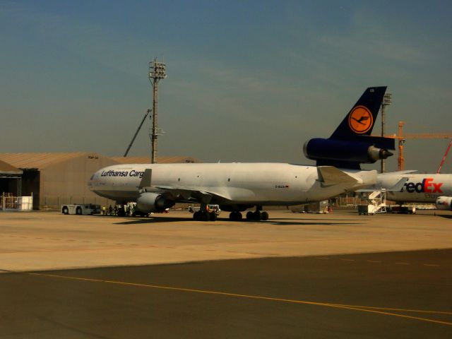 Boeing MD-11 (D-ALCS) - MD-11 OF LUFTHANSA CARGO IN CAMPINAS-SP, BRAZIL