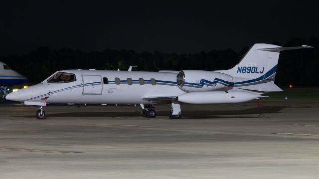 Learjet 31 (N890LJ)