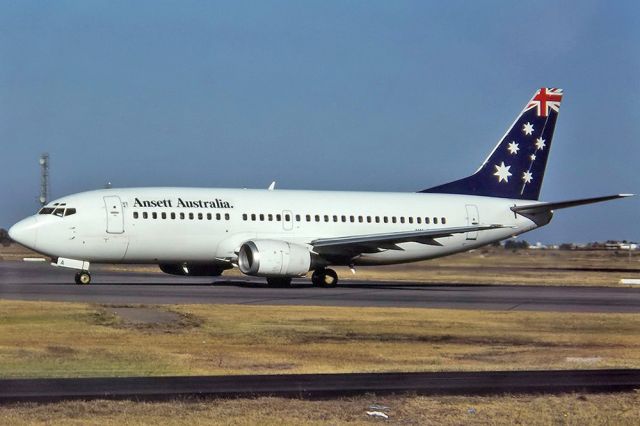 VH-CZA — - ANSETT AUSTRALIA AIRLINES - BOEING 737-377 - REG : VH-CZA (CN 23653/1260) - WEST BEACH ADELAIDE SA. AUSTRALIA - YPAD (26/4/1993)35MM SLIDE CONVERSION USING A LIGHTBOX AND A NIKON L810 DIGITAL CAMERA IN THE MACRO MODE.